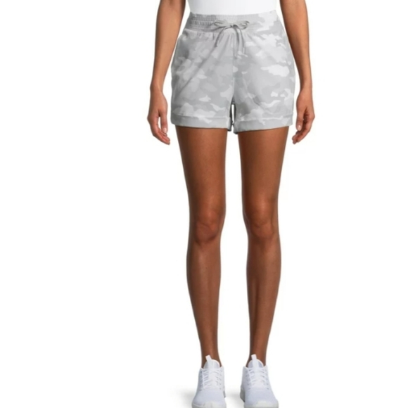 NWT AVIA Brand Women's Camo Slip-on Workout/Running/Commuter Shorts~Large~ - Picture 5 of 12